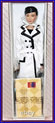 16 Tonner Chase Model Ashleigh Tyler Wentworth Sydney Chase Fashion Doll TW3404