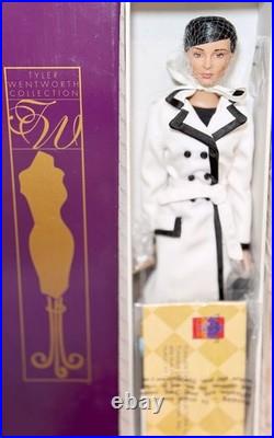 16 Tonner Chase Model Ashleigh Tyler Wentworth Sydney Chase Fashion Doll TW3404