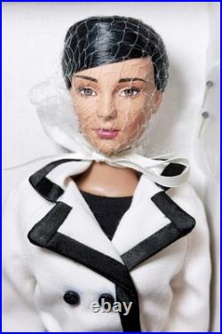 16 Tonner Chase Model Ashleigh Tyler Wentworth Sydney Chase Fashion Doll TW3404