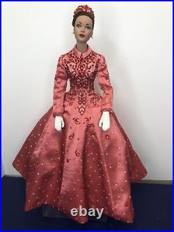 16 Tonner Doll Theater De La Mode Framboise Robe Du Grande Soir Doll Brunette#U