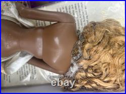 16 Tonner Luce Bella Tyler Wentworth Esme Sydney Chase Fashion Doll Box