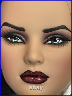 16 Tonner OOAK Steela by Lisa Gates of Dazzle'em Repaints Ball Jointed Amazing