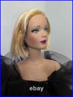 16 Tonner Tyler Wentworth Doll C'est Magnifique Beaded Black Gown Blonde #T