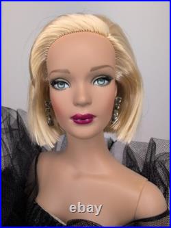 16 Tonner Tyler Wentworth Doll C'est Magnifique Beaded Black Gown Blonde #T