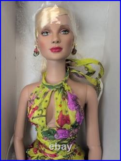 16 Tonner Tyler Wentworth Doll Chase Model Angelina In Miami Beach Beauty WithBox