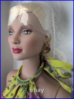 16 Tonner Tyler Wentworth Doll Chase Model Angelina In Miami Beach Beauty WithBox