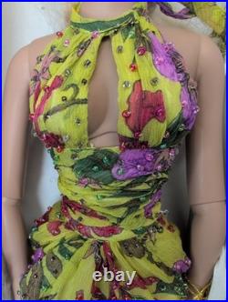 16 Tonner Tyler Wentworth Doll Chase Model Angelina In Miami Beach Beauty WithBox