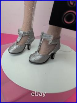 16 Tonner Tyler Wentworth Doll Chicago Roxie FAO Schwartz Renee With Tag #T