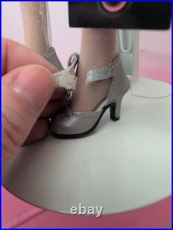 16 Tonner Tyler Wentworth Doll Chicago Roxie FAO Schwartz Renee With Tag #T