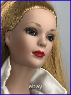 16 Tonner Tyler Wentworth Doll Customized With Inserted Blue Glass Eyes Blonde #U