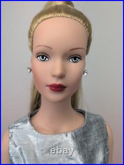 16 Tonner Tyler Wentworth Doll Millennium Ball Blonde Silver Gown With Tag #K