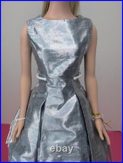 16 Tonner Tyler Wentworth Doll Millennium Ball Blonde Silver Gown With Tag #K