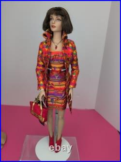 16 Tonner Tyler Wentworth Doll Mosaic Modern Sydney Chase Brunette With Tag #T