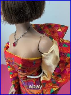 16 Tonner Tyler Wentworth Doll Mosaic Modern Sydney Chase Brunette With Tag #T