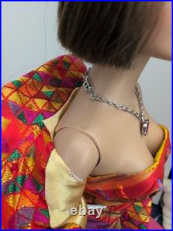 16 Tonner Tyler Wentworth Doll Mosaic Modern Sydney Chase Brunette With Tag #T