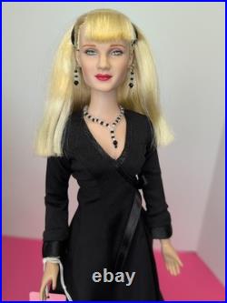 16 Tonner Tyler Wentworth Doll Spiderman 3 Gwen Stacy Blonde Original #K