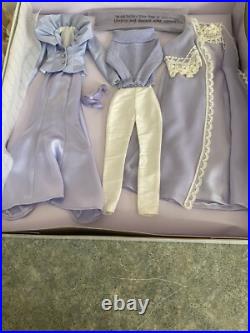 16 Tonner Tyler Wentworth Doll Sweet Indulgences Gift Set With Box