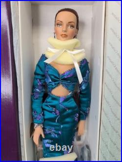 16 Tonner Tyler Wentworth Doll Sydney Chase 24 KT In Dragonfly Ball Outfit