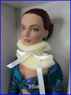 16 Tonner Tyler Wentworth Doll Sydney Chase 24 KT In Dragonfly Ball Outfit