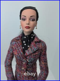 16 Tonner Tyler Wentworth Doll Sydney Chase Debut 1st Black Hair Tweed Suit #U