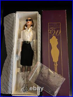 16 Tonner Tyler Wentworth Doll Tyler Signature Style Redhead With Box