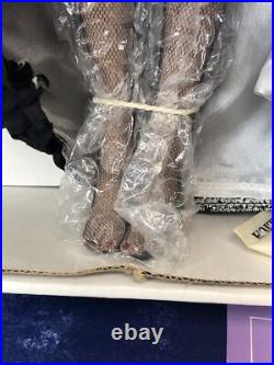 16 Tonner Tyler Wentworth Fashion Doll Angelina Mystique Black Hair MIB U3