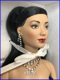 16 Tonner Tyler Wentworth Fashion Doll Carrie Ready To Wear Mystique With Box #U
