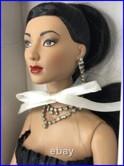 16 Tonner Tyler Wentworth Fashion Doll Carrie Ready To Wear Mystique With Box #U