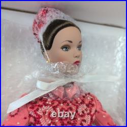 16 Tonner Tyler Wentworth Fashion Doll Framboise robe du grande soir NRFB