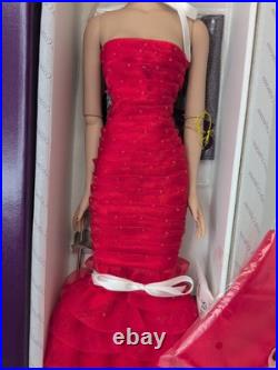 16 Tonner Tyler Wentworth Fashion Doll Holiray Gala Sydney Brunette NRFB