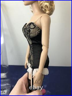 16 Tonner Tyler Wentworth Fashion Doll Pin Up Convention Lingerie MIB #U