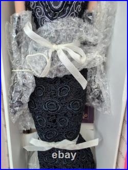 16 Tonner Tyler Wentworth Fashion Doll Santa Fe Art With Card & Pin With Box #U