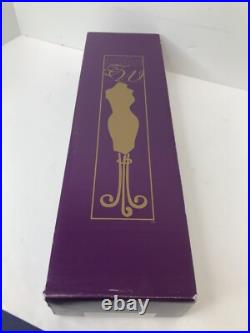 16 Tonner Tyler Wentworth Fashion Doll Sydney Chase Mover & Shaker Redhead MIB