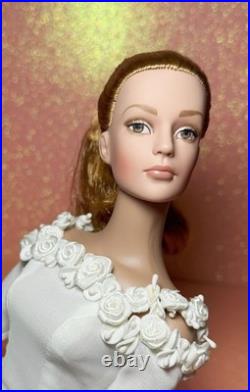 16 Tonner Tyler Wentworth Sydney Ready to Wear Copper Ponytail Fashion Doll