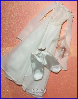 16 Tonner Tyler Wentworth Sydney Ready to Wear Copper Ponytail Fashion Doll