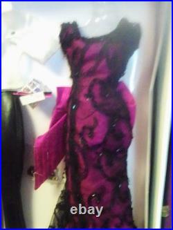 16 Tyler Wentworth Doll Weekend in Washington DC Brunette Gift Set, Charity