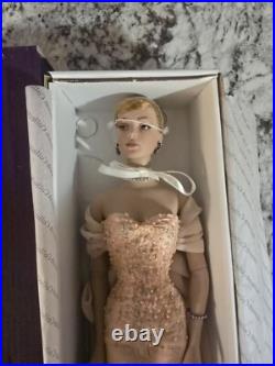 16 Tyler Wentworth Savoir Faire Sydney Doll & Outfit