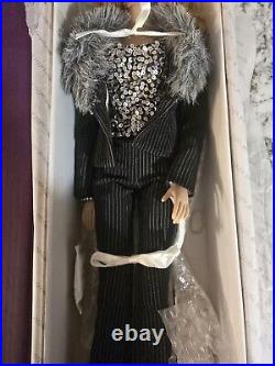 16 Tyler Wentworth Sydney ChaseMover & Shaker TW3203 TonnerDoll in Box