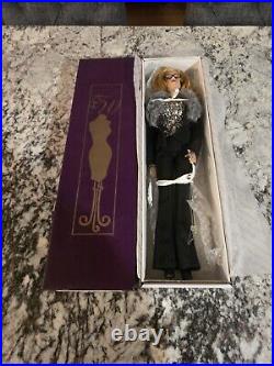 16 Tyler Wentworth Sydney ChaseMover & Shaker TW3203 TonnerDoll in Box