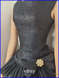 2001 TONNER CHAMPAGNE & CAVIAR TYLER Redhead black dress in box with stand