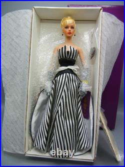 2001 Tonner Doll 16 Tyler Wentworth Black & White Ball Sydney Original Box