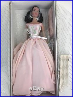 2001 Tonner Tyler Wentworth Romance 10th Anniversary Convention Doll LE 500 16
