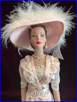 2002 Robert Tonner Tyler Wentworth HOPE 16 Fashion Doll COA -Stand- No Box