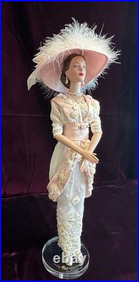 2002 Robert Tonner Tyler Wentworth HOPE 16 Fashion Doll COA -Stand- No Box