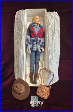 2003 Robert Tonner Tyler Wentworth Montana Getaway Sydney 16 Doll