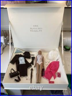 2005 Rare TONNER 16 Fashion Doll THE HOUSE OF Wentworth Regina Wentworth