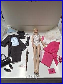 2005 Rare TONNER 16 Fashion Doll Tyler Wentworth Regina Wentworth