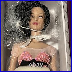 2006 Tonner 15th Convention Tyler Wentworth Celebration 16 Doll LE 500 NRFB 2006 Tonner 15th Convention Tyler Wentworth Celebration 16 Doll LE 500 NRFB