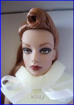 2007 Tonner Wentworth DARK EMBRACE Sydney Chase 16 Fashion Doll NRFB