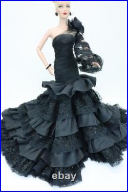 2009 Robert Tonner A Perfect Ten 16 Tyler Wentworth Fashion Doll LE200 with Box